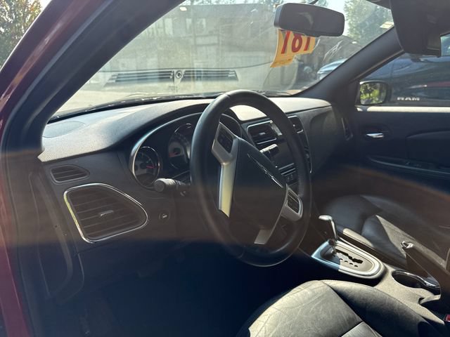Used 2012 Chrysler 200 Limited w/ Sun/Sound Group FWD image 17