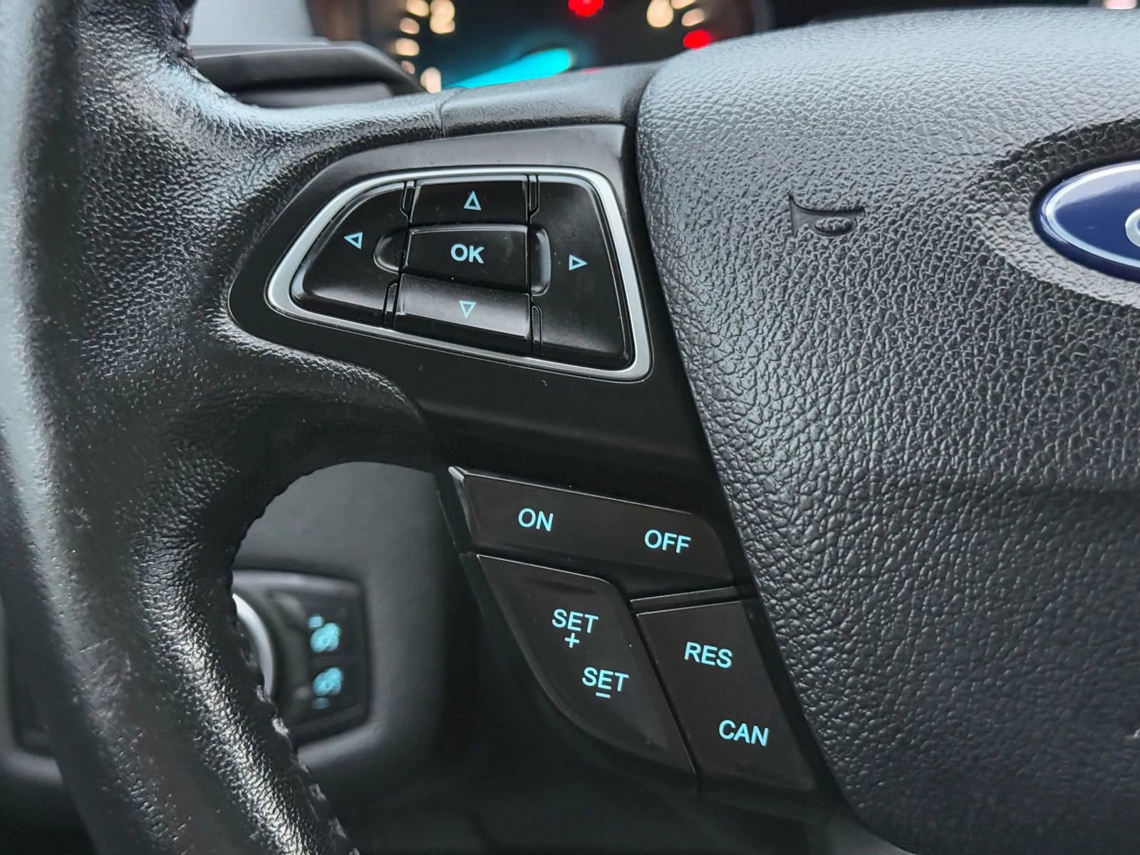 Used 2018 Ford Escape Titanium image 25