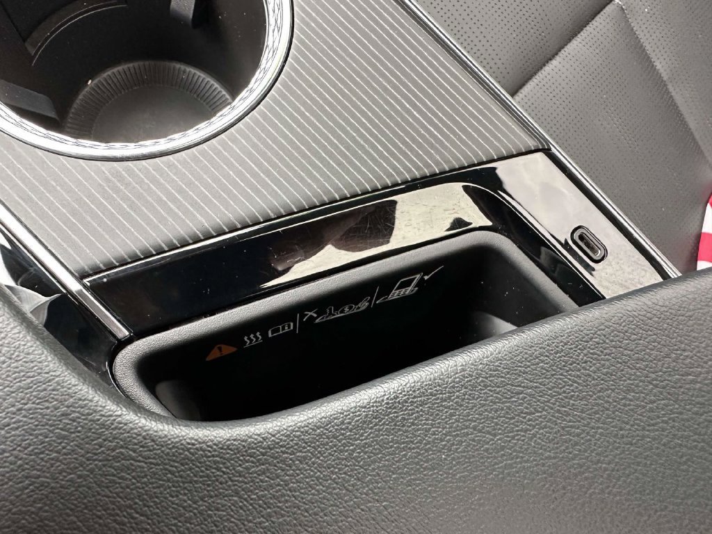 Used 2024 Cadillac Lyriq Sport RWD image 19