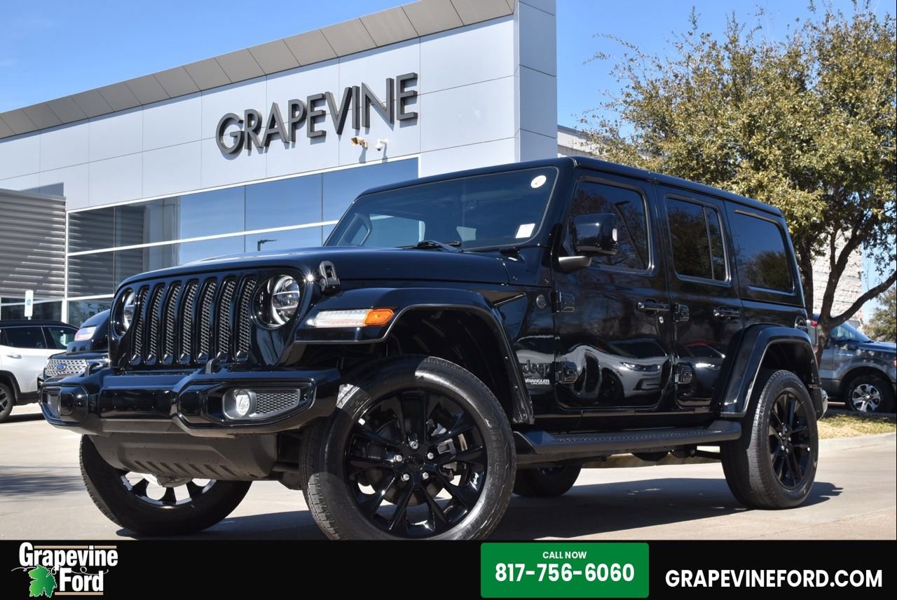 Used 2022 Jeep Wrangler Unlimited Sahara image 1