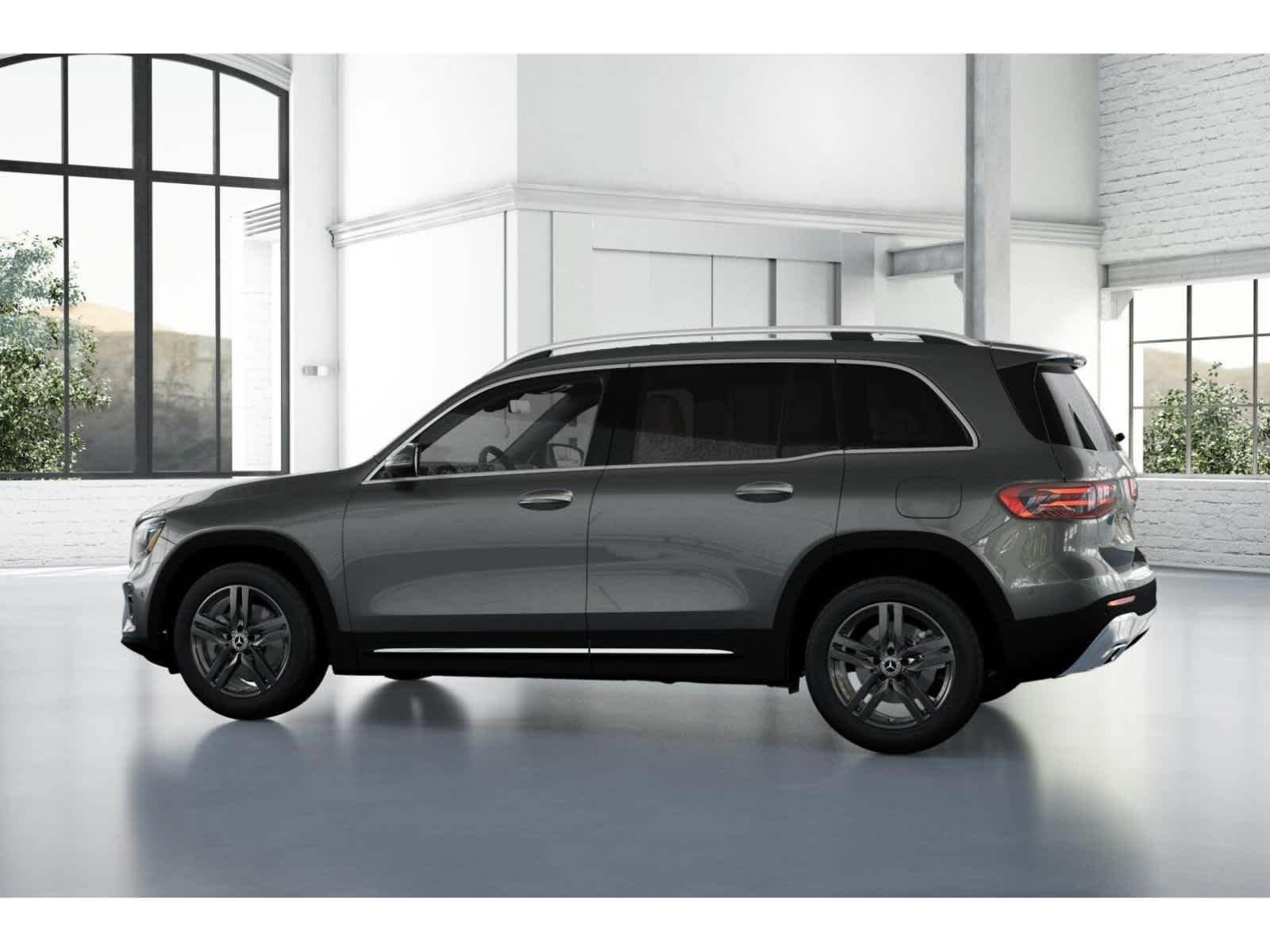 Used 2026 Mercedes-Benz GLB 250 image 31
