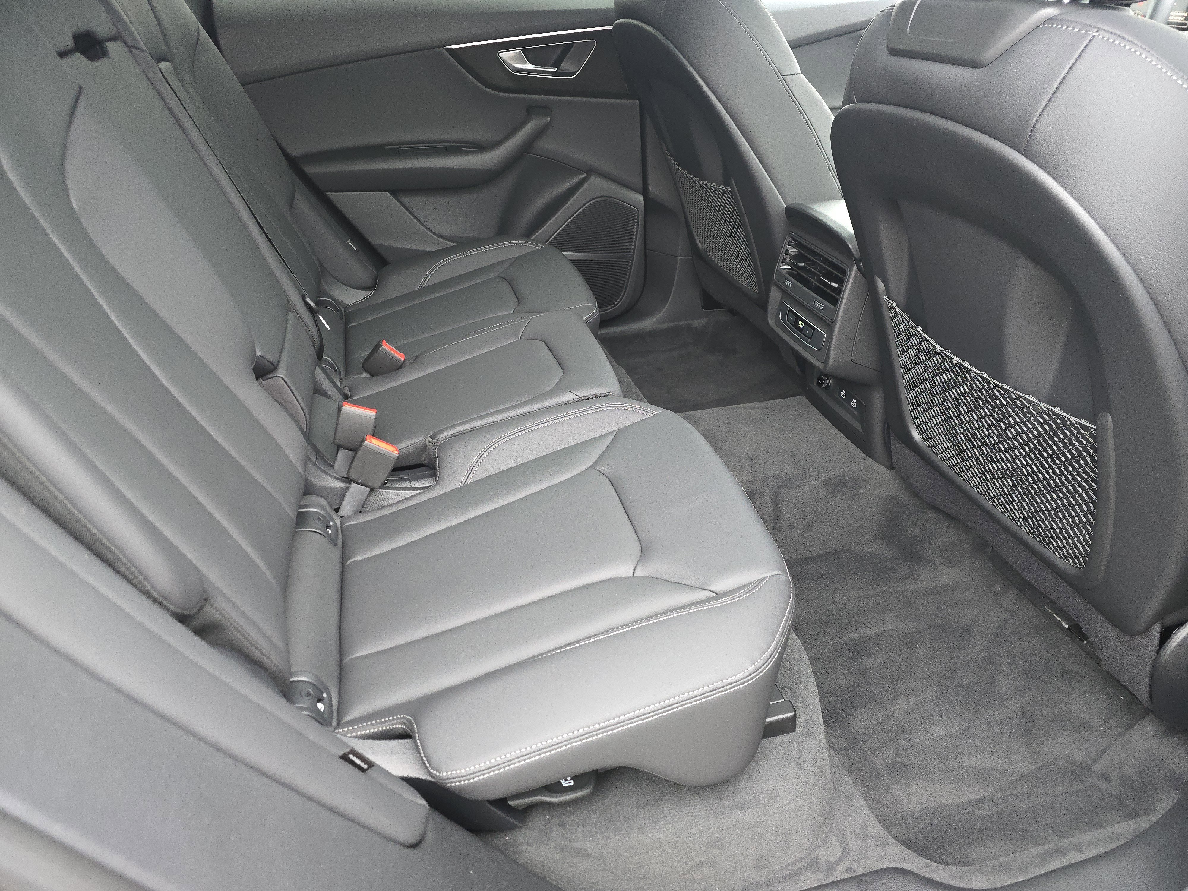 New 2026 Audi Q8 Premium image 19