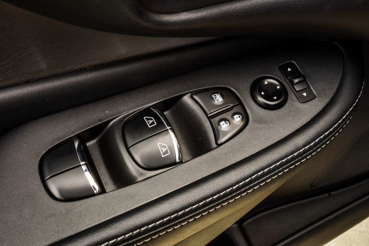 Used 2022 Nissan Murano SL w/ SL Moonroof Package FWD image 37