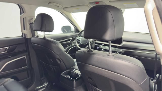 Used 2023 Kia Telluride S FWD image 17