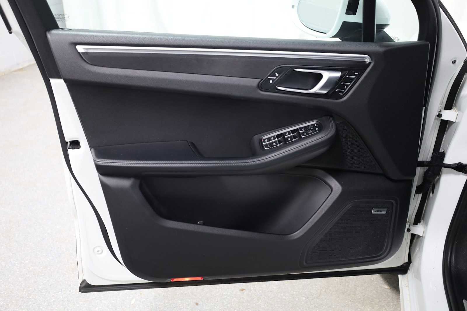 Used 2018 Porsche Macan GTS image 16