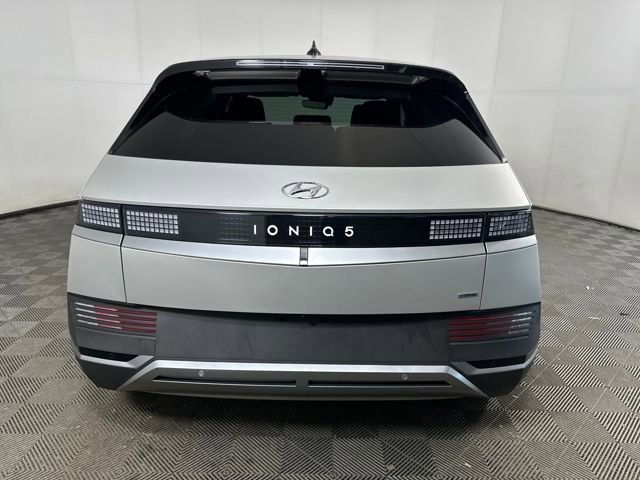 Used 2024 Hyundai Ioniq 5 SEL image 4
