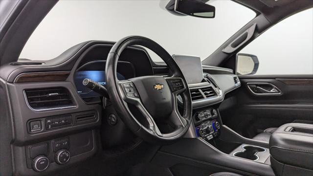 Used 2023 Chevrolet Suburban Premier image 27
