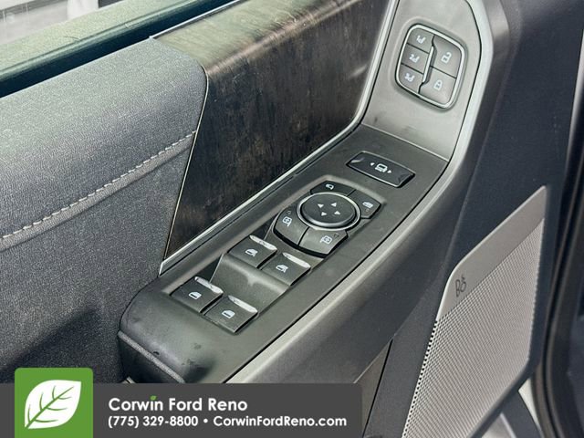 New 2026 Ford F250 Lariat w/ Black Appearance Package image 20