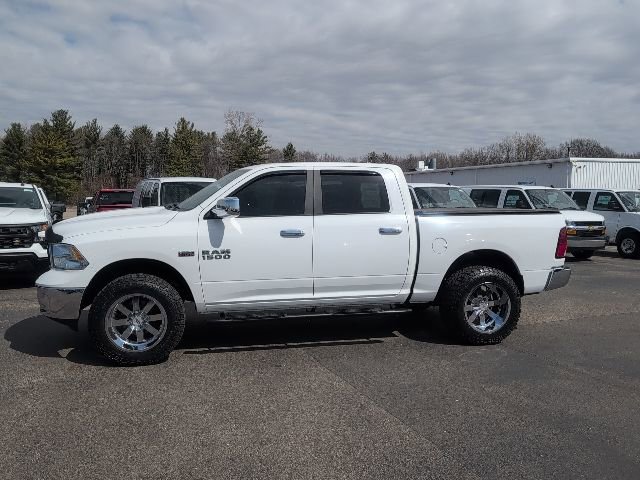 Used 2018 RAM 1500 Classic SLT AWD/4WD image 3