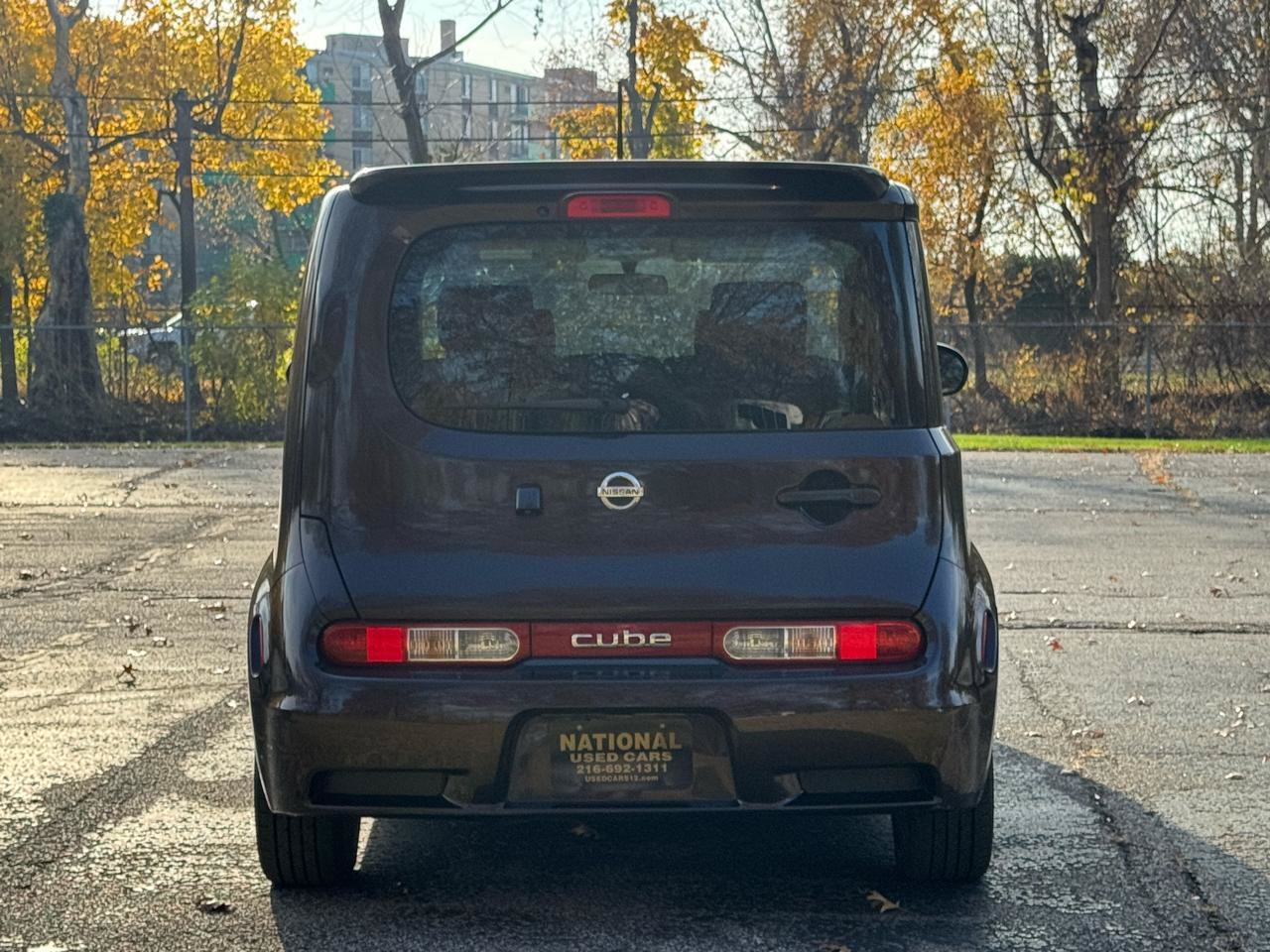 Used 2010 Nissan Cube 1.8 S Krom Edition w/ Interior Designer Pkg FWD image 13