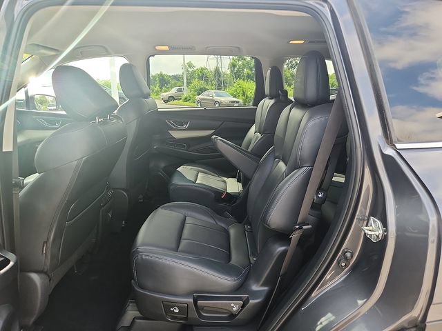 Used 2019 Subaru Ascent Limited AWD/4WD image 10
