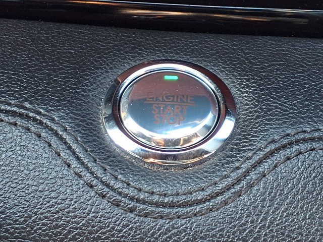 Certified 2023 Lincoln Navigator Reserve RWD image 13
