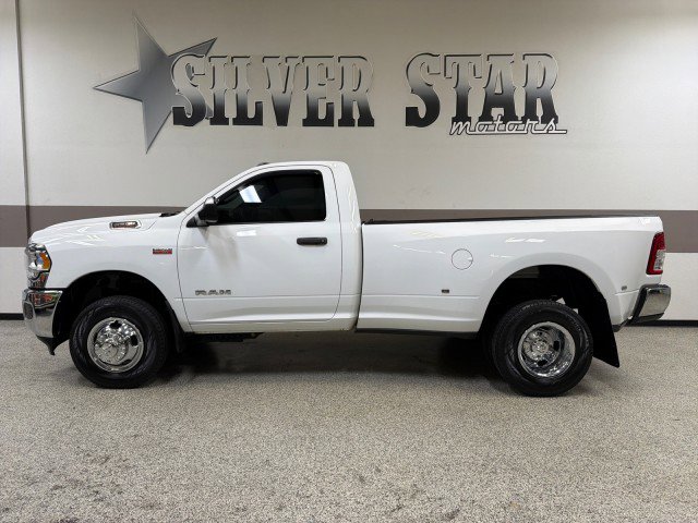 Used 2022 RAM 3500 Tradesman image 1