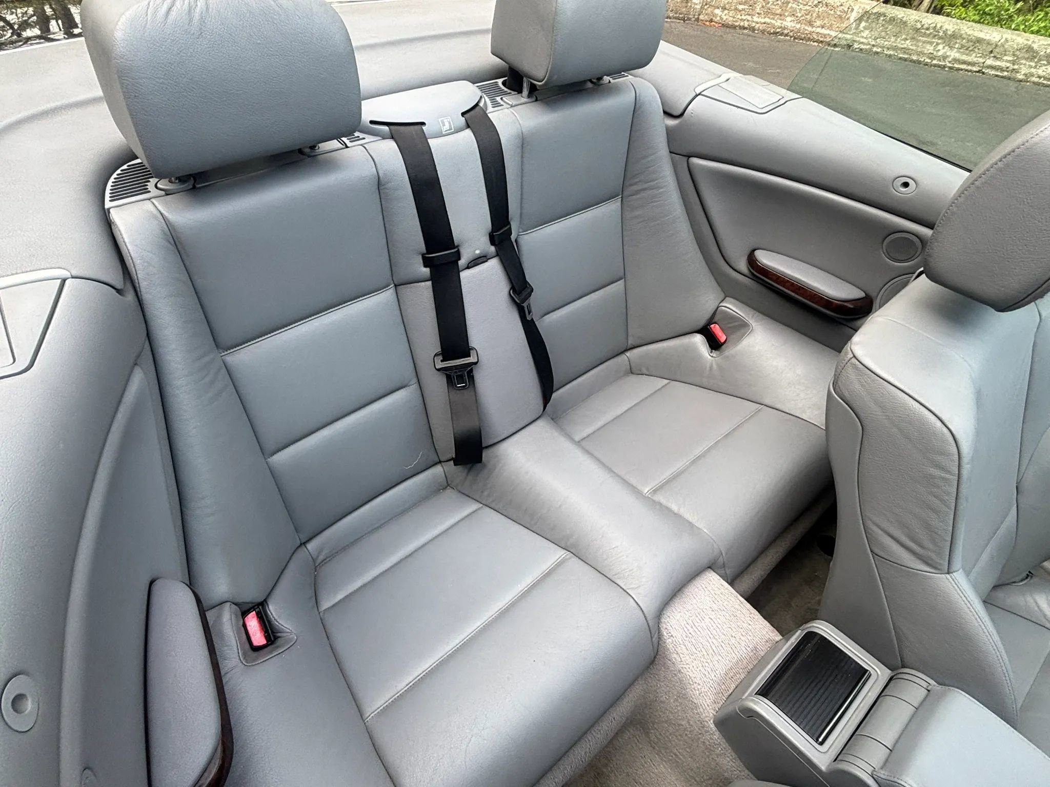 Used 2001 BMW 330Ci Convertible RWD image 32