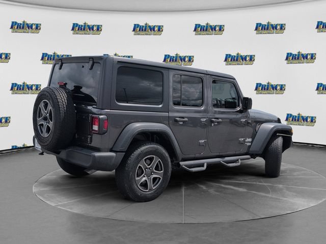 Used 2018 Jeep Wrangler Unlimited Sport S AWD/4WD image 6