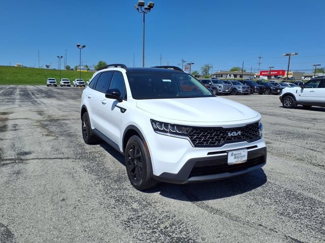 Used 2023 Kia Sorento S w/ Panoramic Sunroof Package AWD/4WD image 5