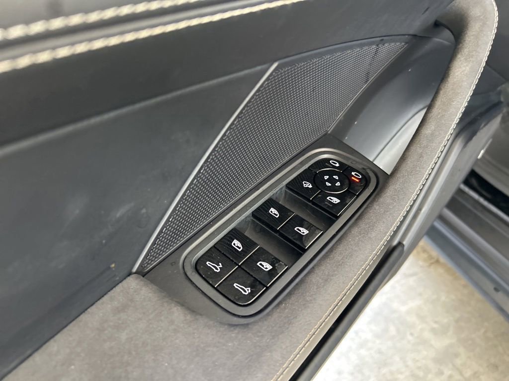 Used 2019 Porsche Panamera GTS image 42