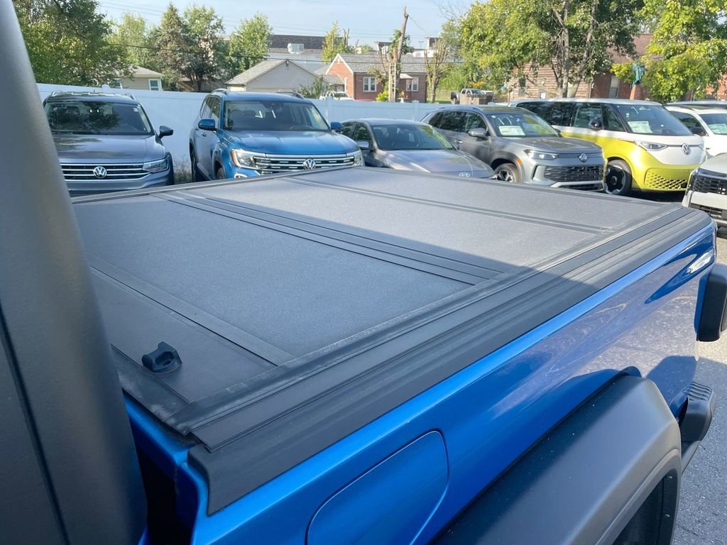 Used 2022 Jeep Gladiator Rubicon w/ LED Lighting Group image 36