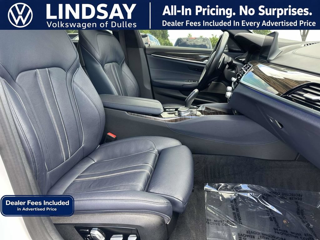 Used 2020 BMW M550i xDrive w/ Executive Package AWD/4WD image 12