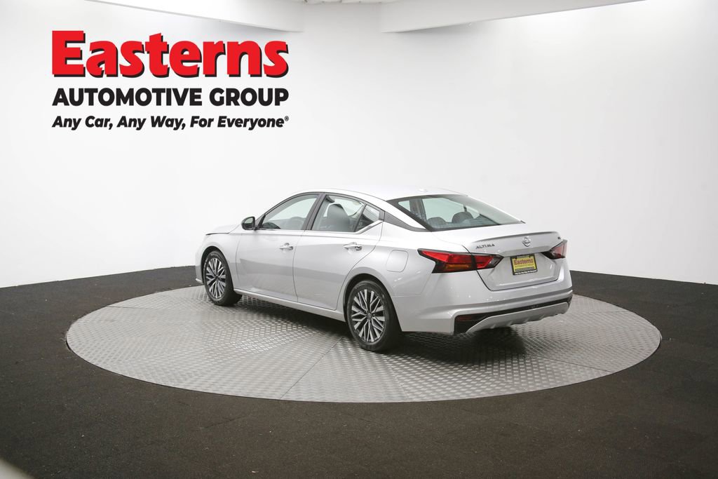 Used 2024 Nissan Altima 2.5 SV image 61