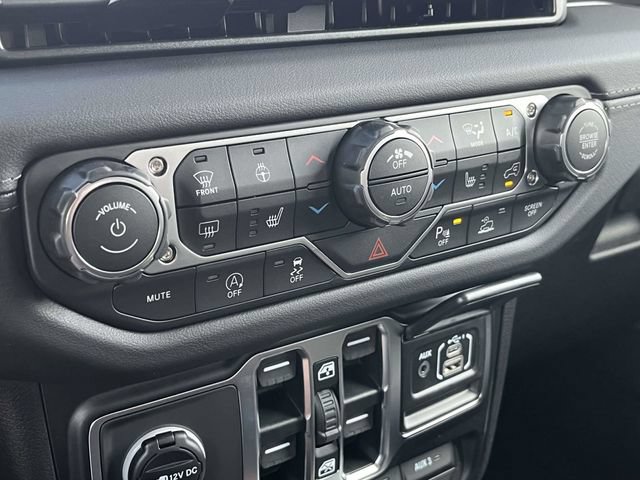 New 2026 Jeep Gladiator Sport AWD/4WD image 22