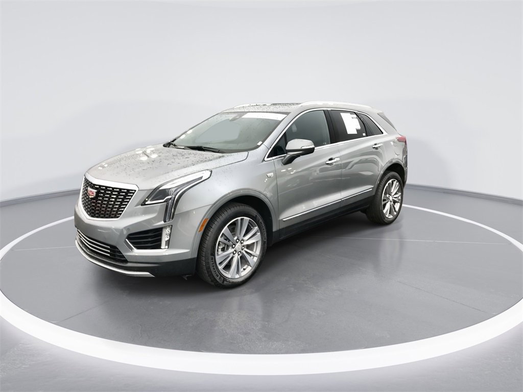 Used 2025 Cadillac XT5 Premium Luxury image 4