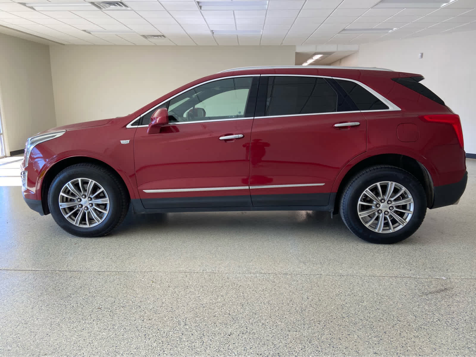 Used 2019 Cadillac XT5 Luxury image 12