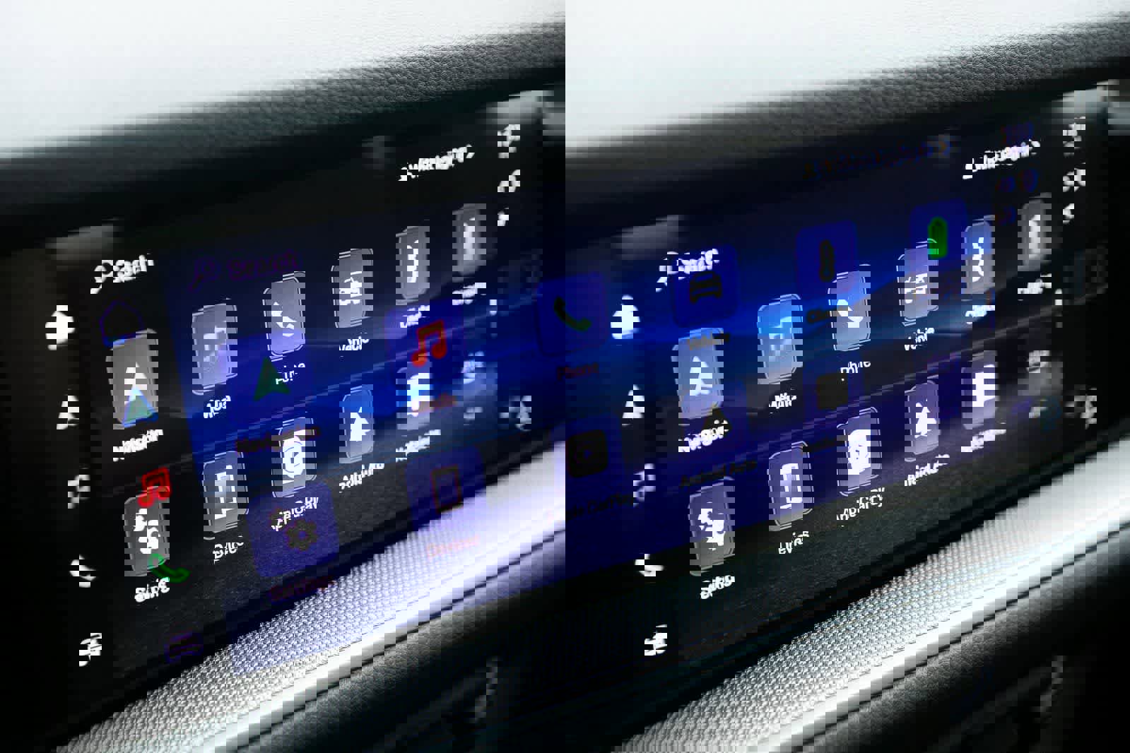 New 2026 Porsche Cayenne S image 15