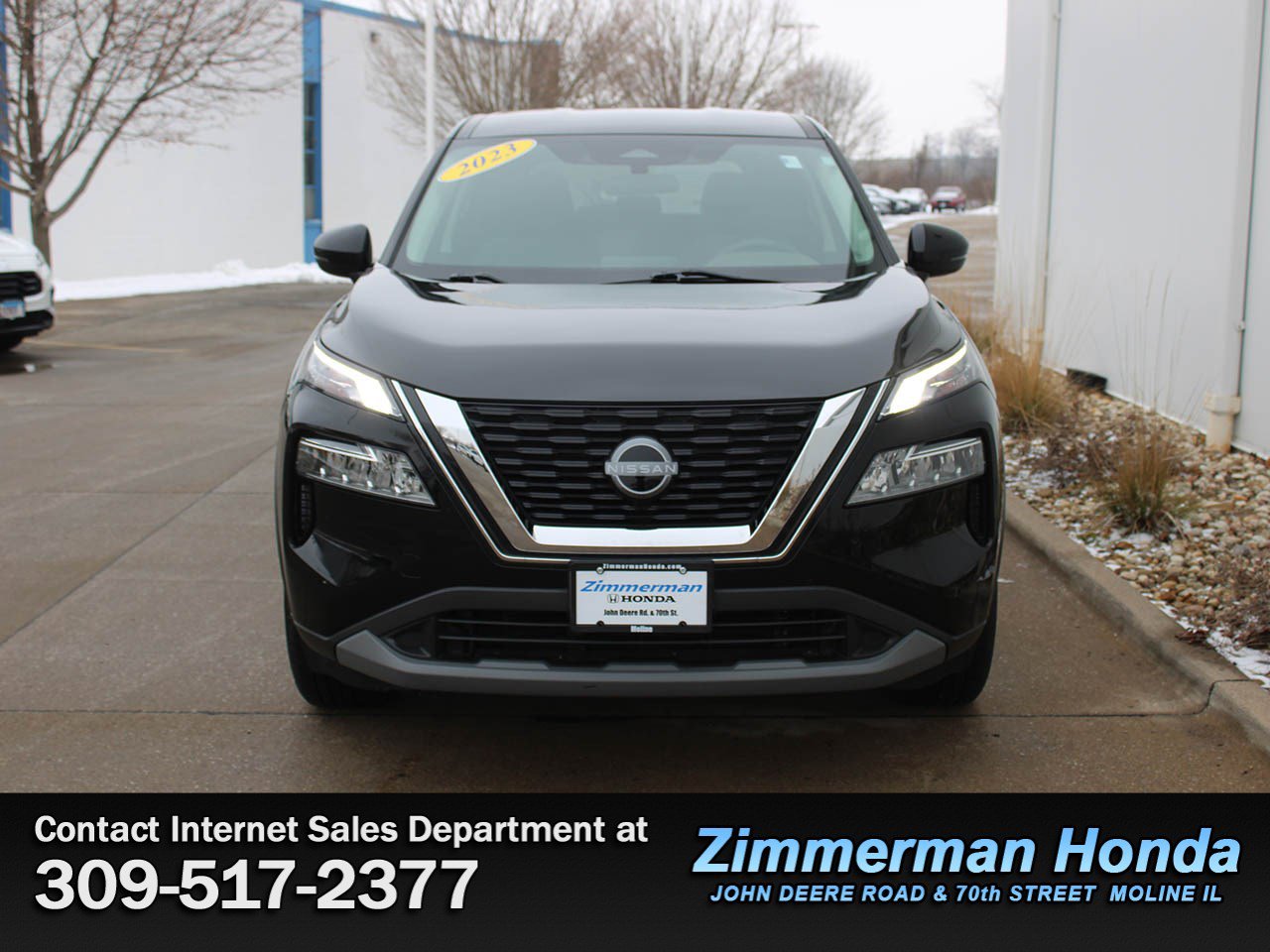 Used 2023 Nissan Rogue SV image 4