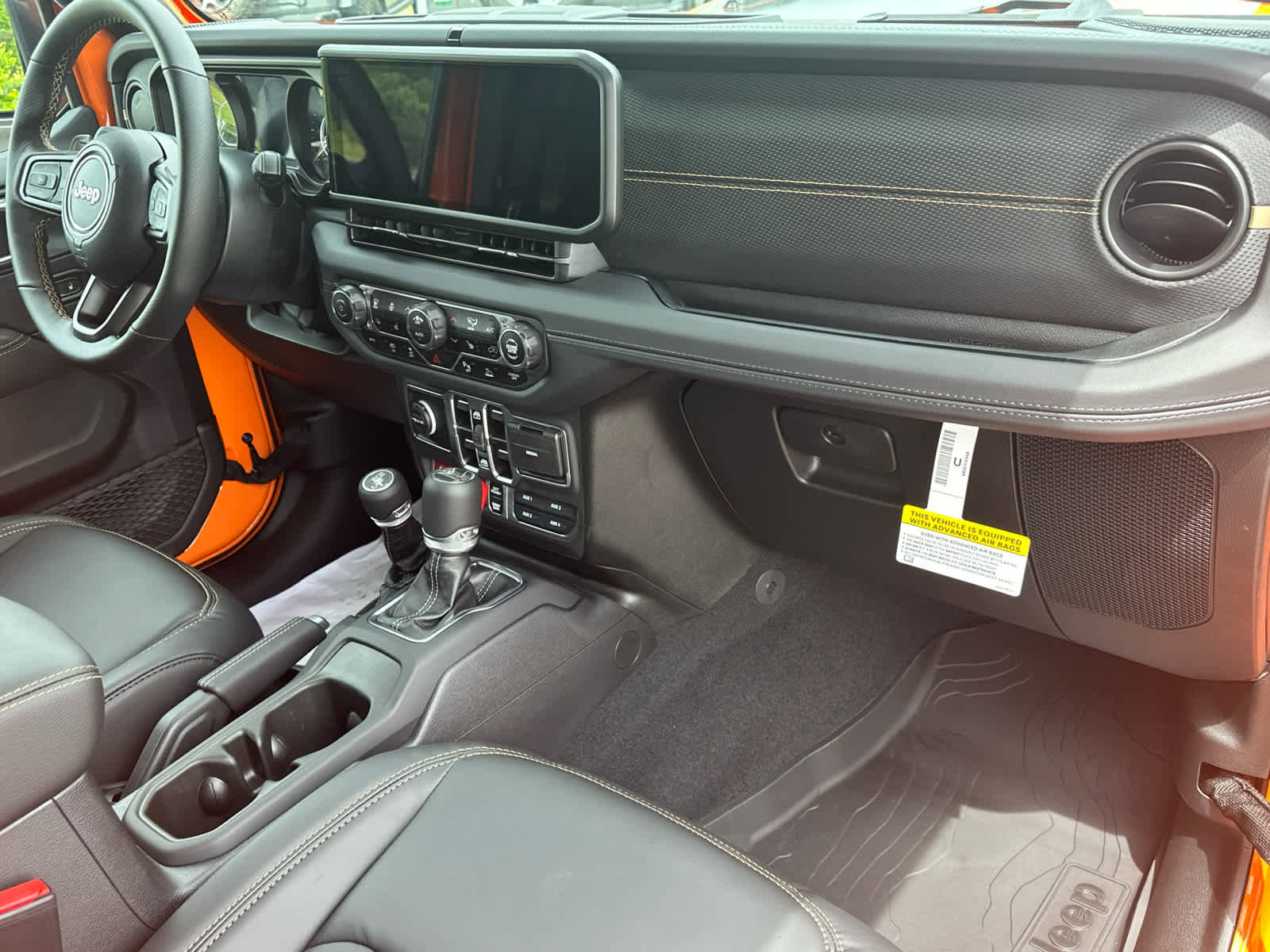 New 2025 Jeep Wrangler Unlimited Rubicon 392 image 17