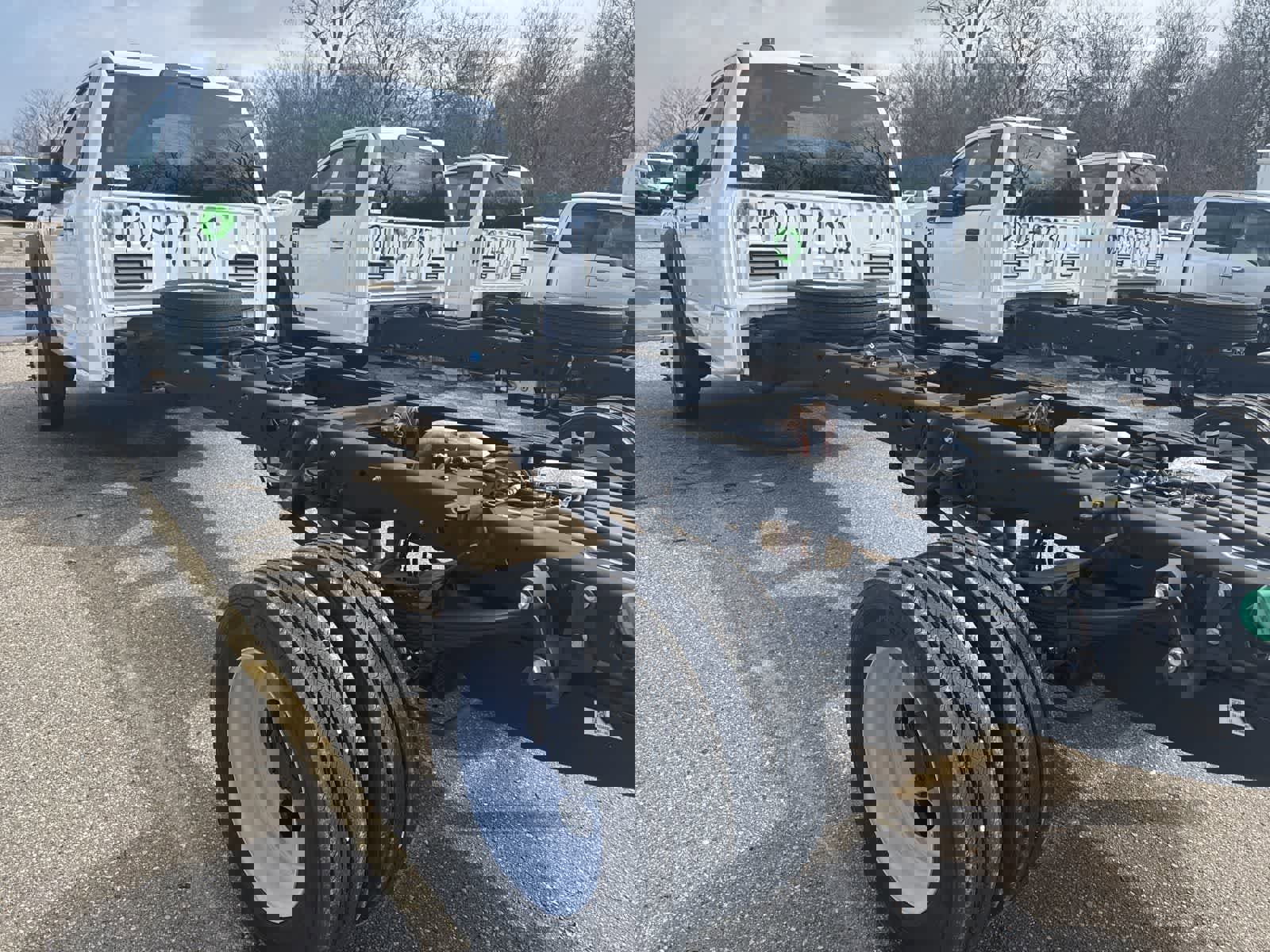 New 2023 Ford F450 XLT w/ XLT Value Package image 6