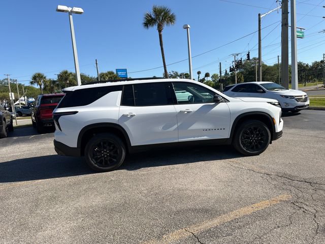 New 2026 Chevrolet Traverse LT w/ Midnight/Sport Edition FWD image 17