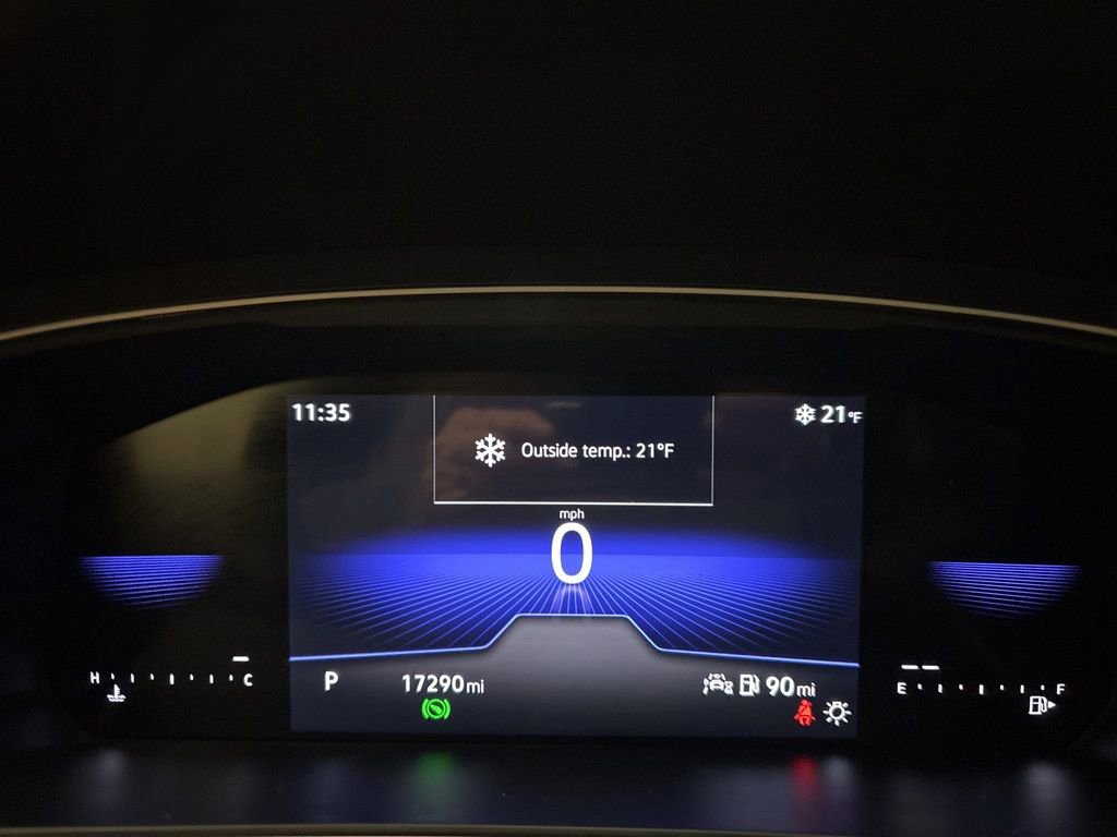 Used 2024 Volkswagen Tiguan SE R-Line image 15