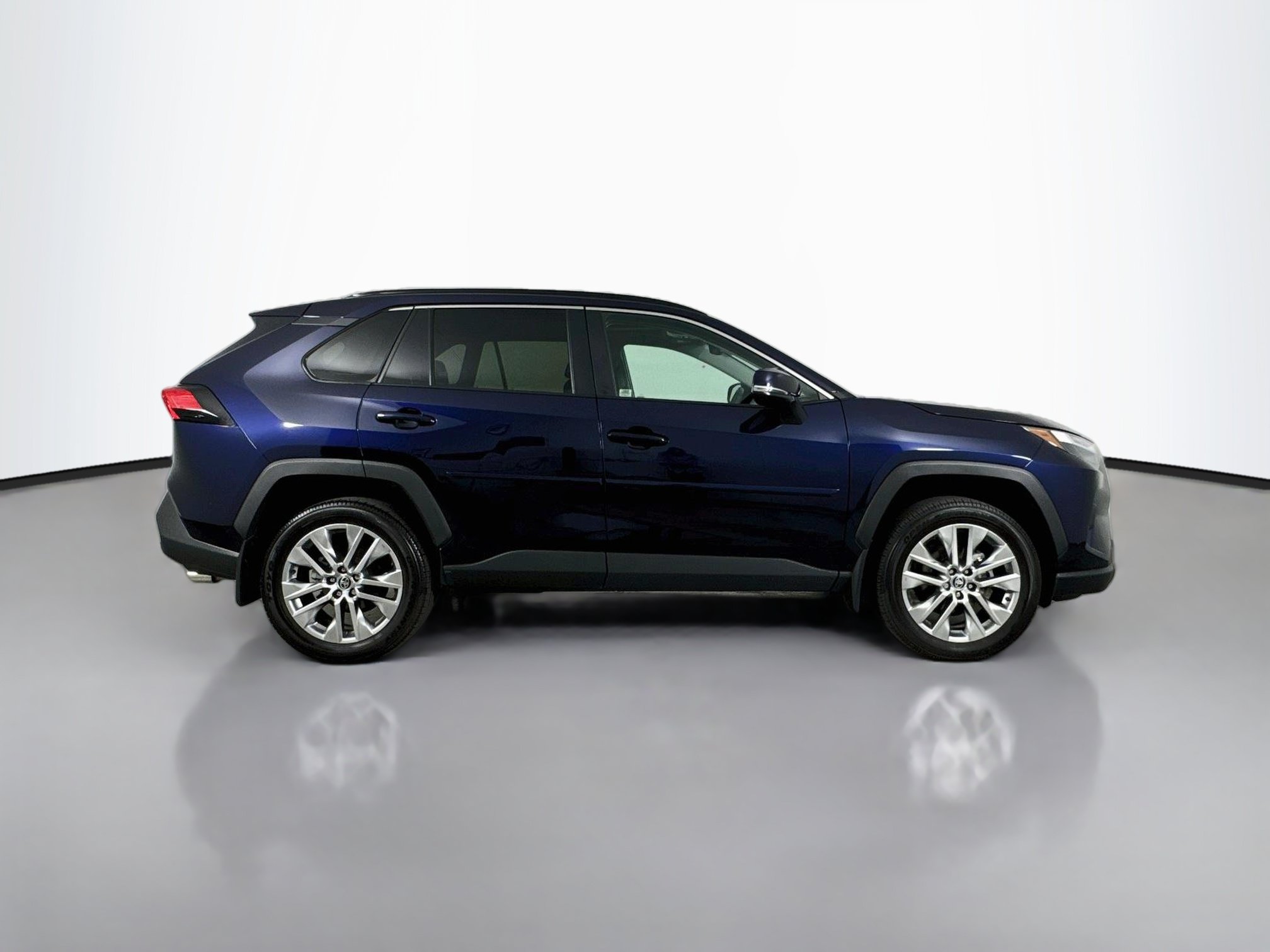 Certified 2023 Toyota RAV4 XLE Premium AWD/4WD image 8
