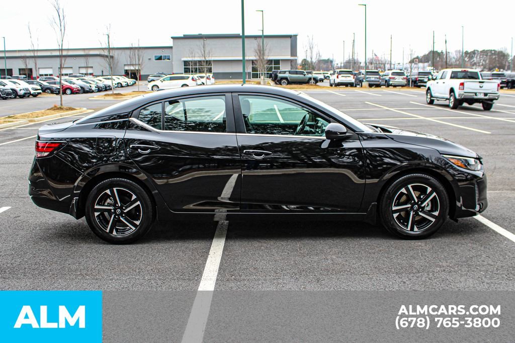 Used 2025 Nissan Sentra SV w/ All-Weather Package image 9