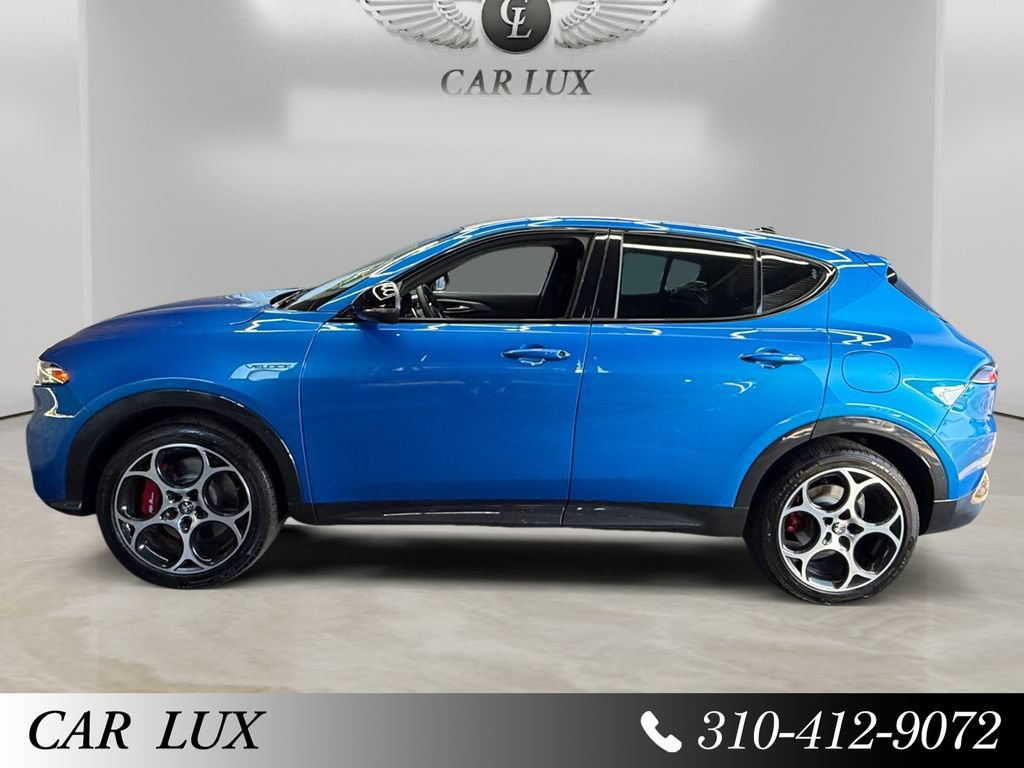 Used 2024 Alfa Romeo Tonale Veloce AWD/4WD image 2