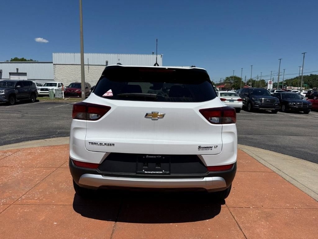 New 2026 Chevrolet TrailBlazer LT FWD image 5