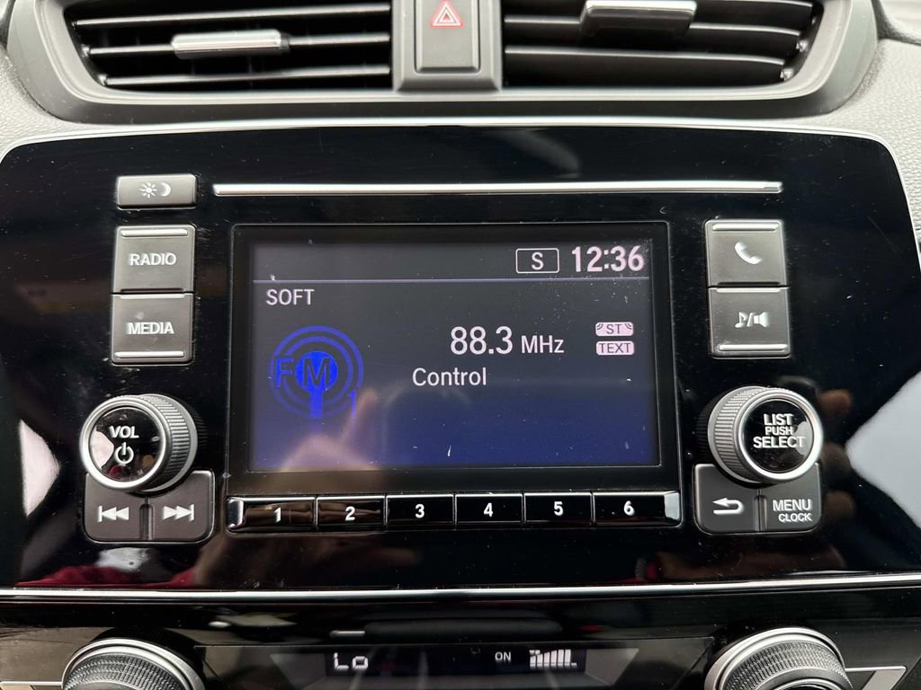 Used 2017 Honda CR-V LX image 28