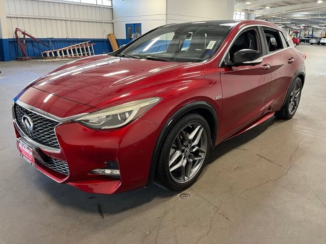 Used 2018 INFINITI QX30 Sport w/ Sport Leather Package FWD image 7