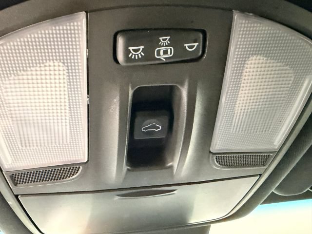Used 2019 Hyundai Veloster 2.0 Premium FWD image 16
