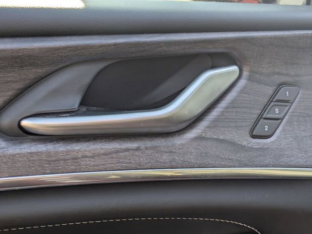 Used 2024 Jeep Grand Cherokee Overland w/ Trailer Tow Package image 13