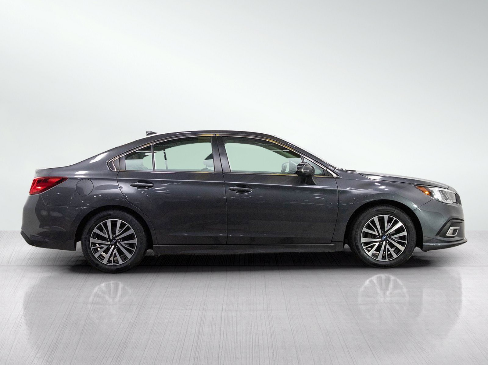 Used 2018 Subaru Legacy 2.5i Premium AWD/4WD image 6