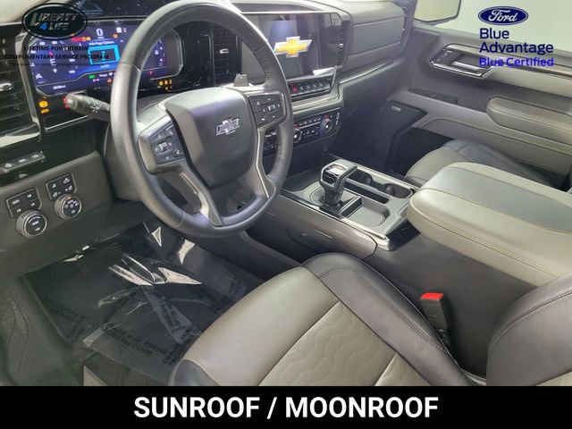 Used 2023 Chevrolet Silverado 1500 ZR2 w/ Technology Package image 12