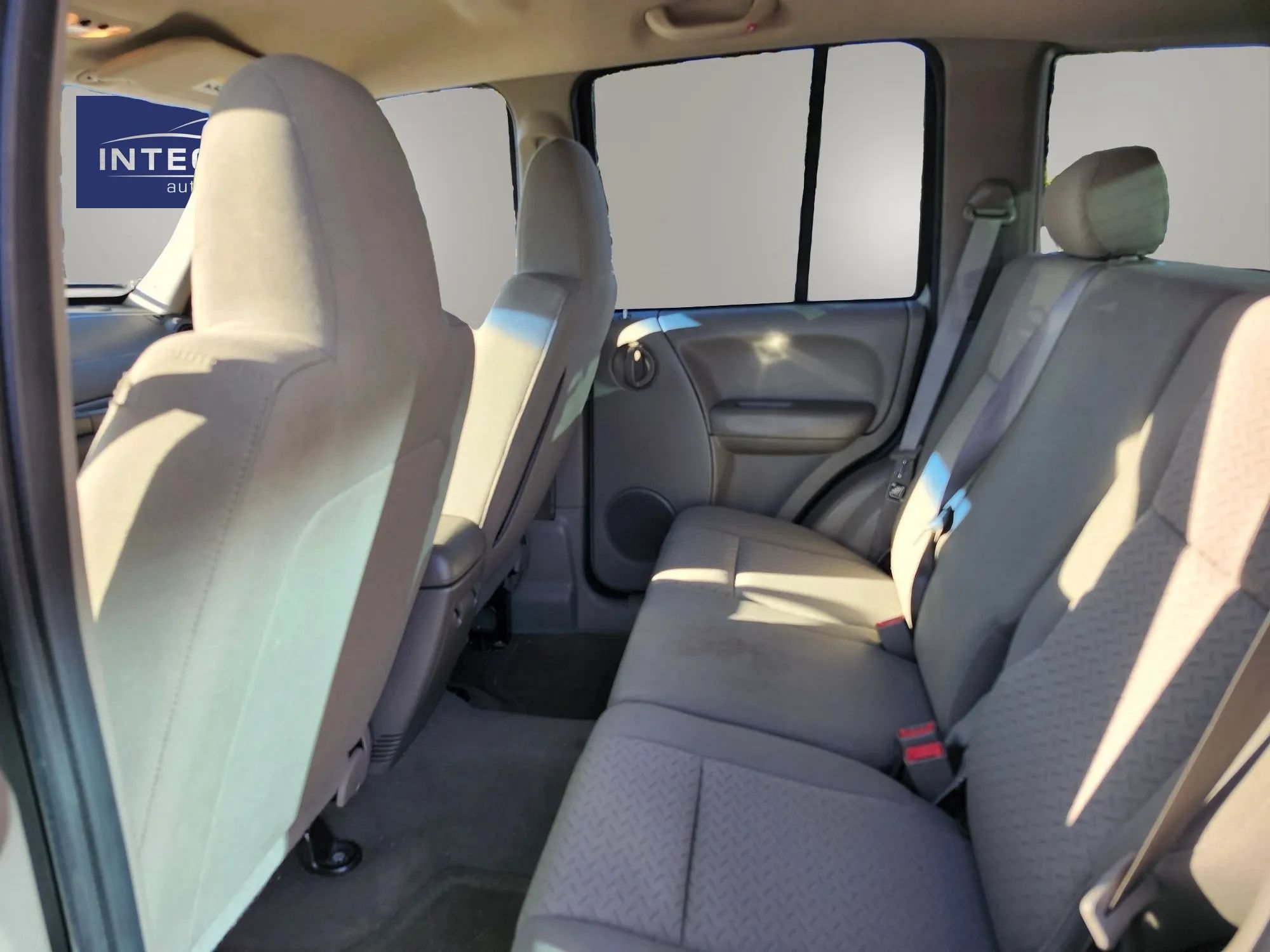 Used 2005 Jeep Liberty Renegade AWD/4WD image 21