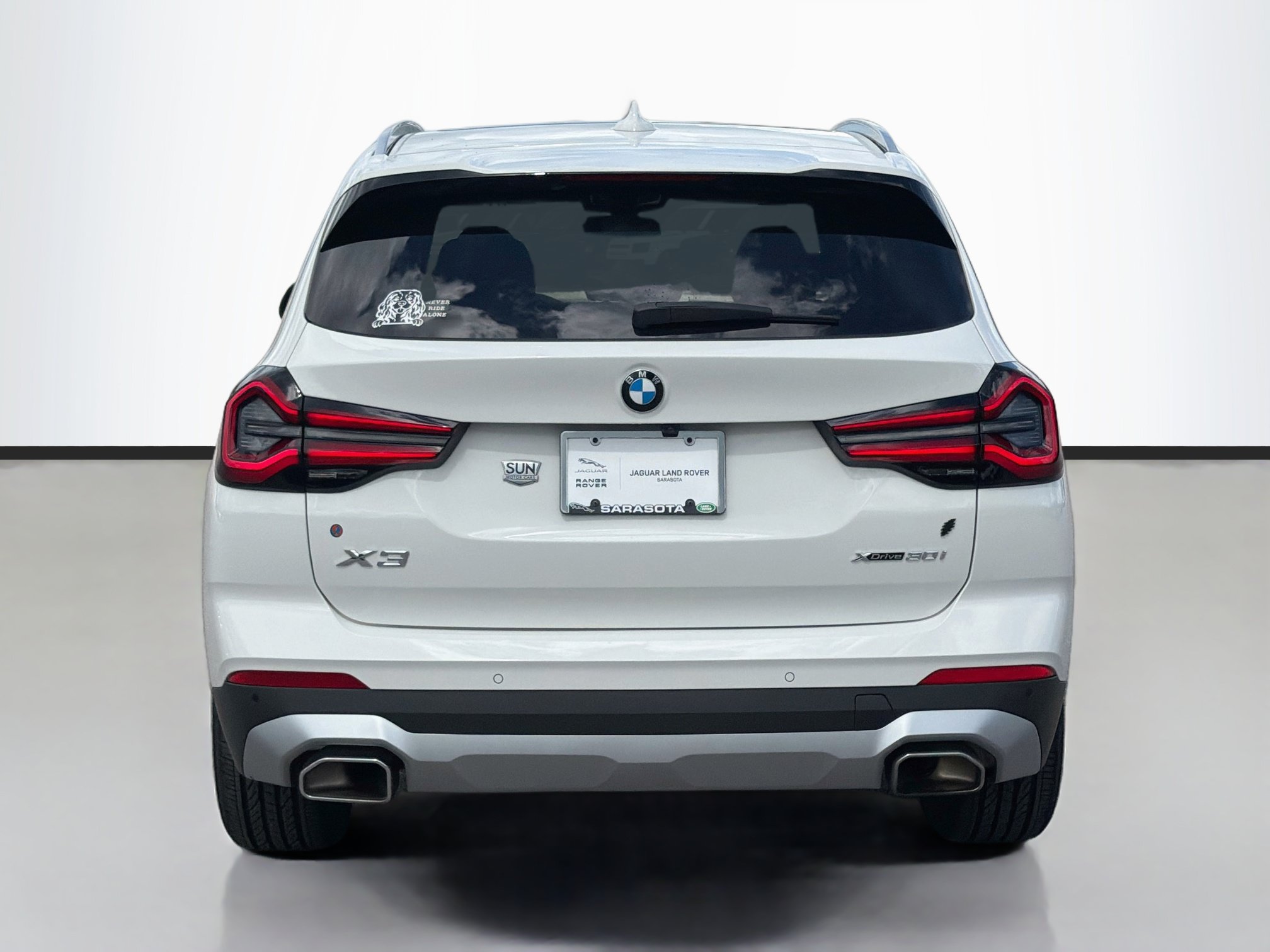 Used 2022 BMW X3 xDrive30i w/ Convenience Package AWD/4WD image 4