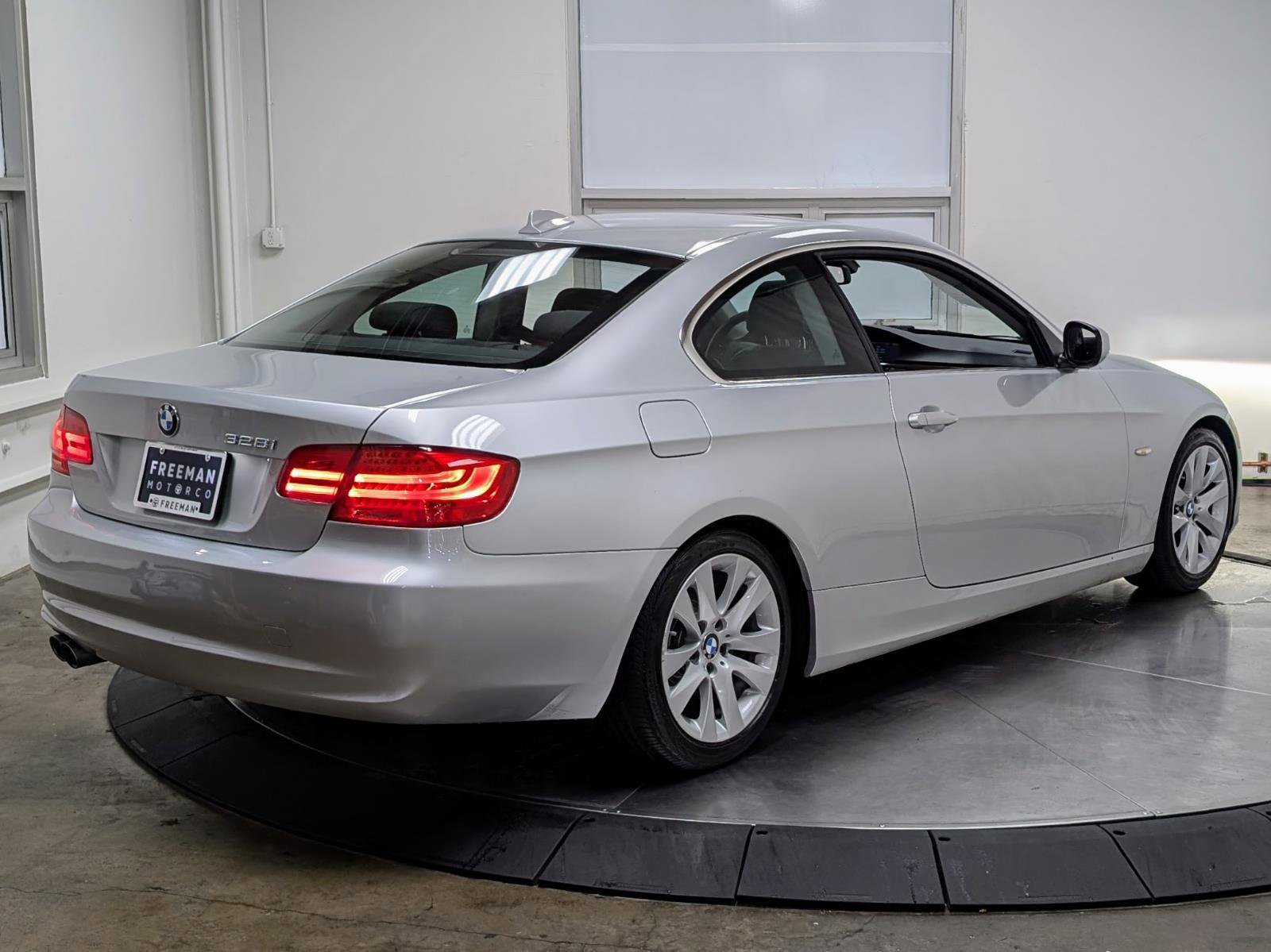 Used 2012 BMW 328i Coupe RWD image 9
