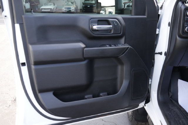 Used 2023 Chevrolet Silverado 2500 Custom w/ Custom Convenience Package AWD/4WD image 12