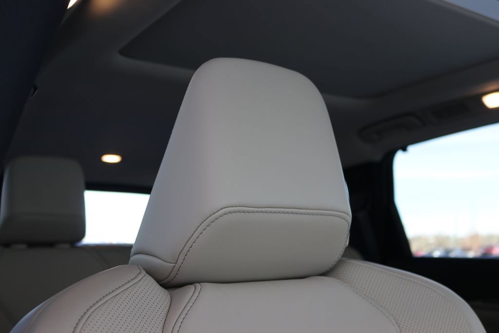 Certified 2025 INFINITI QX60 Luxe image 44