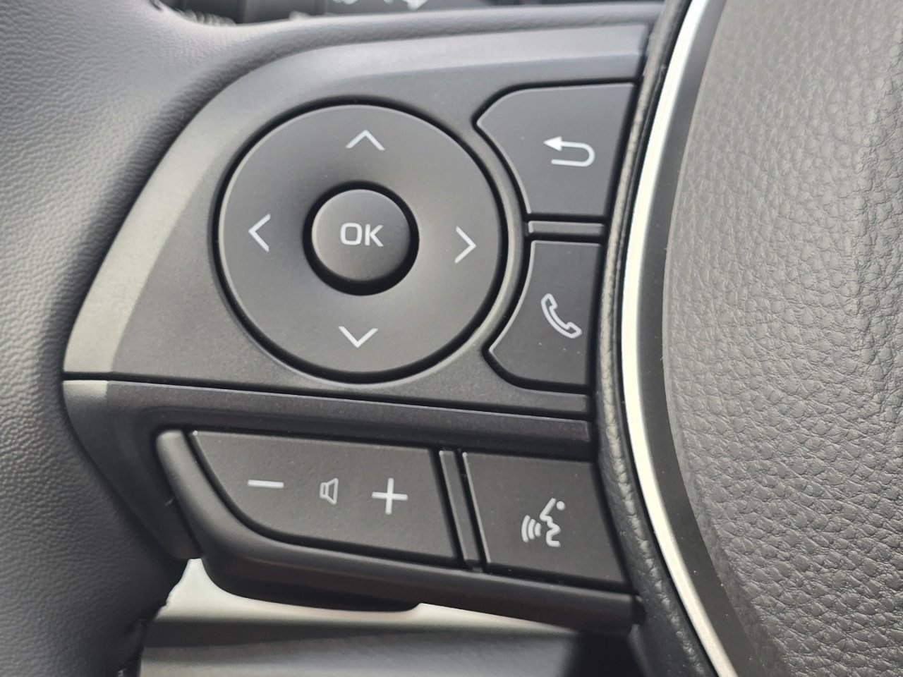 New 2026 Toyota Corolla XSE FWD image 30