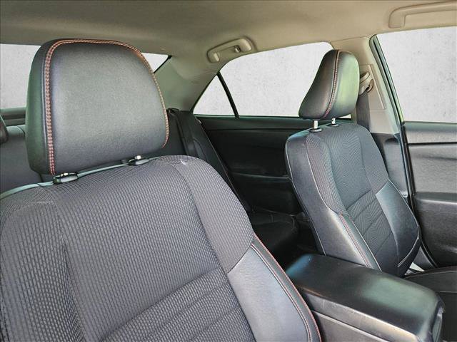 Used 2016 Toyota Camry SE FWD image 17